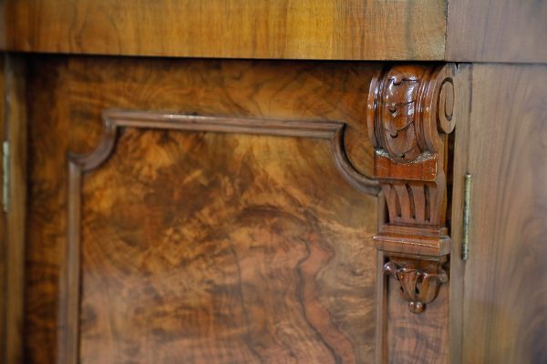 Three-door sideboard, Victorian era - Sideboards