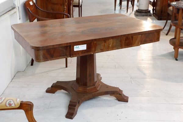 Scrittoio da centro epoca Biedermeier - Tavoli e Scrittoi