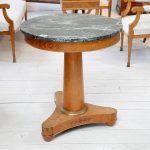 Round Sorrentino table in walnut - Tables and Desks