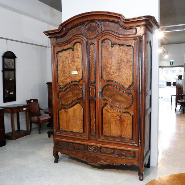 Armadio provenzale fine 700 - Armadi