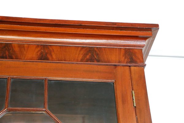 Grande libreria inglese in mogano e piuma - Librerie