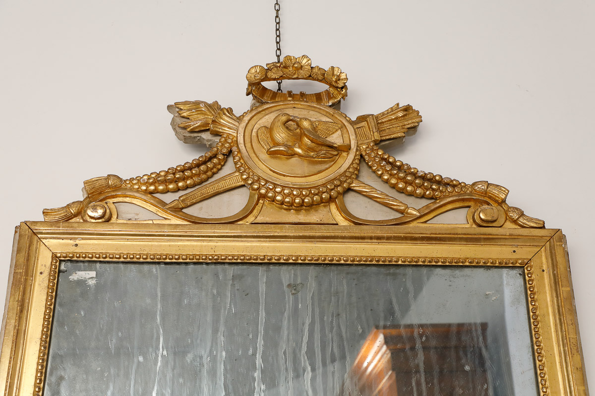 Wall mirror in lacquered and gilded wood, French, 18th century - Wall Mirrors Wall mirror in lacquered and gilded wood, French, 18th century - Wall Mirrors