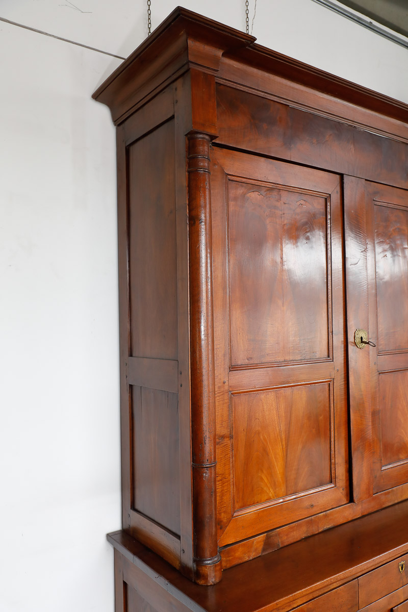 Credenza doppio corpo in mogano, Italia epoca 800 - Credenze Credenza doppio corpo in mogano, Italia epoca 800 - Credenze