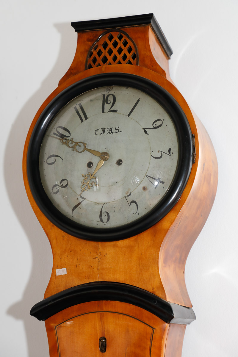 Orologio a colonna in betulla e profili ebanizzati, Biedermeier - Complementi d'arredo Orologio a colonna in betulla e profili ebanizzati, Biedermeier - Complementi d'arredo