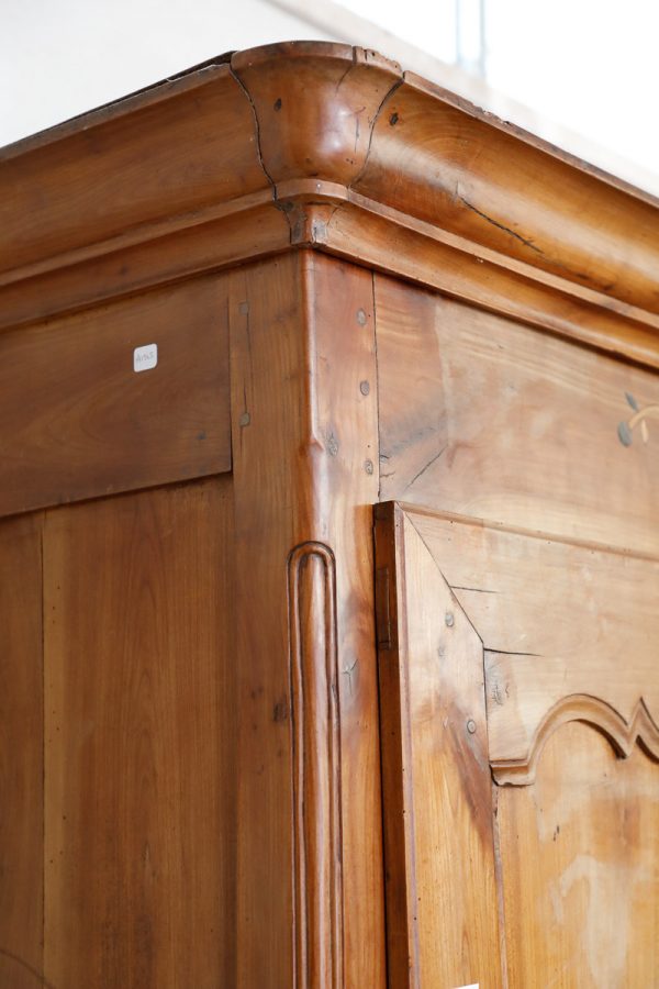 Cabinet in cherry with one door, France, 18th century - Wardrobes