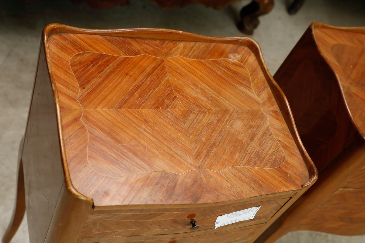 Comodini in bois de roses, con cassetti filettati, Francia - Comodini Comodini in bois de roses, con cassetti filettati, Francia - Comodini