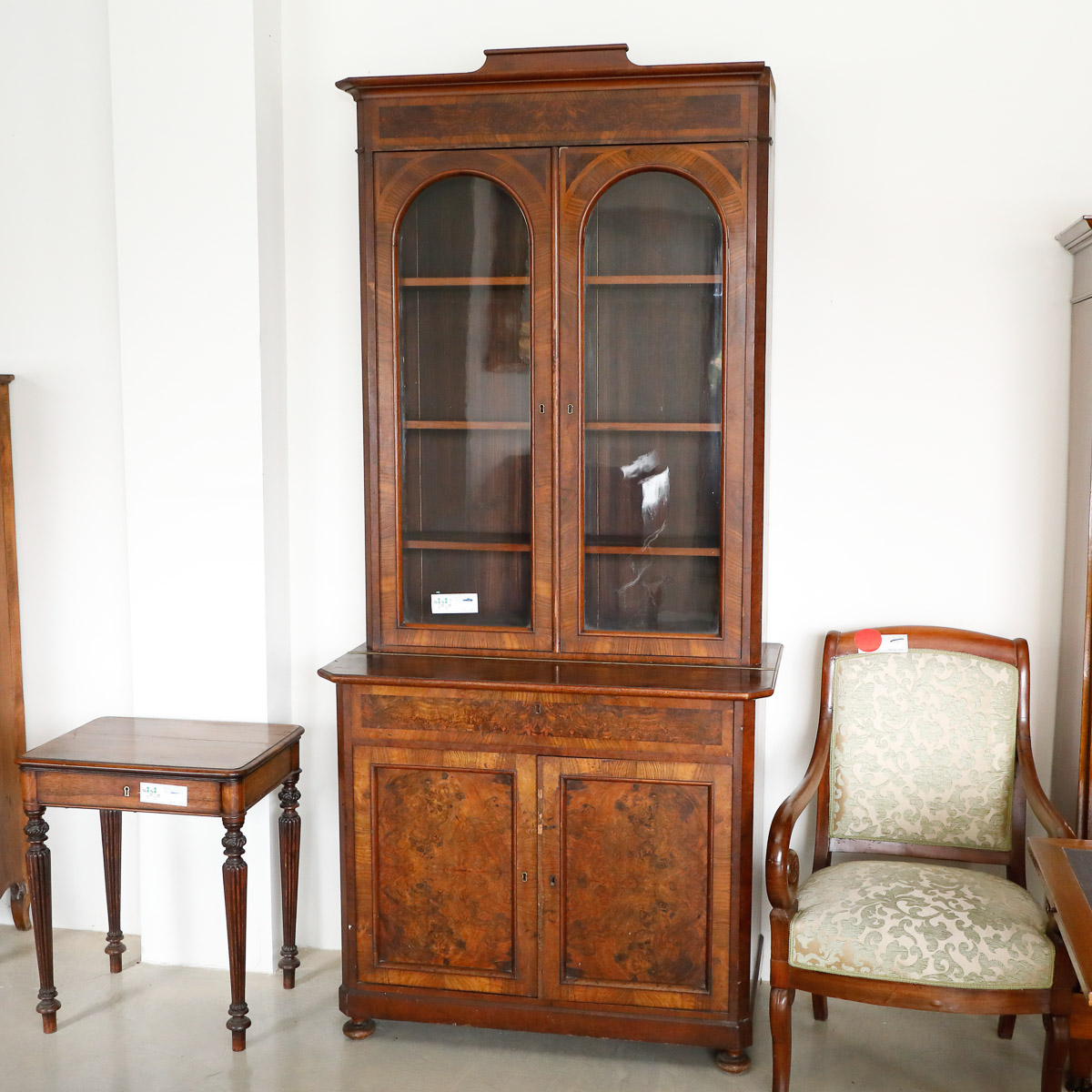 Scrittoio da centro in bois de rose, Francia Napoleone III - Tavoli e Scrittoi Scrittoio da centro in bois de rose, Francia Napoleone III - Tavoli e Scrittoi