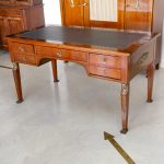 Extending table with flamed top, Napoleon III - Tables and Desks Extending table with flamed top, Napoleon III - Tables and Desks