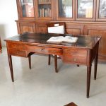 Occasional table in rosewood with inlays and threading, 19th century - Tables and Desks Occasional table in rosewood with inlays and threading, 19th century - Tables and Desks