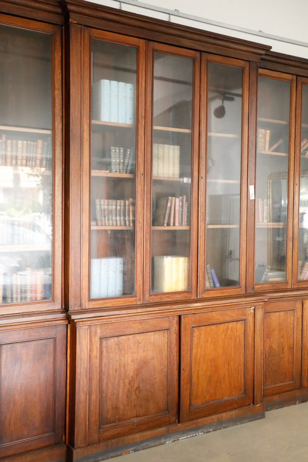 Large bookcase with 6 doors, English origin, 19th century - Bookcases