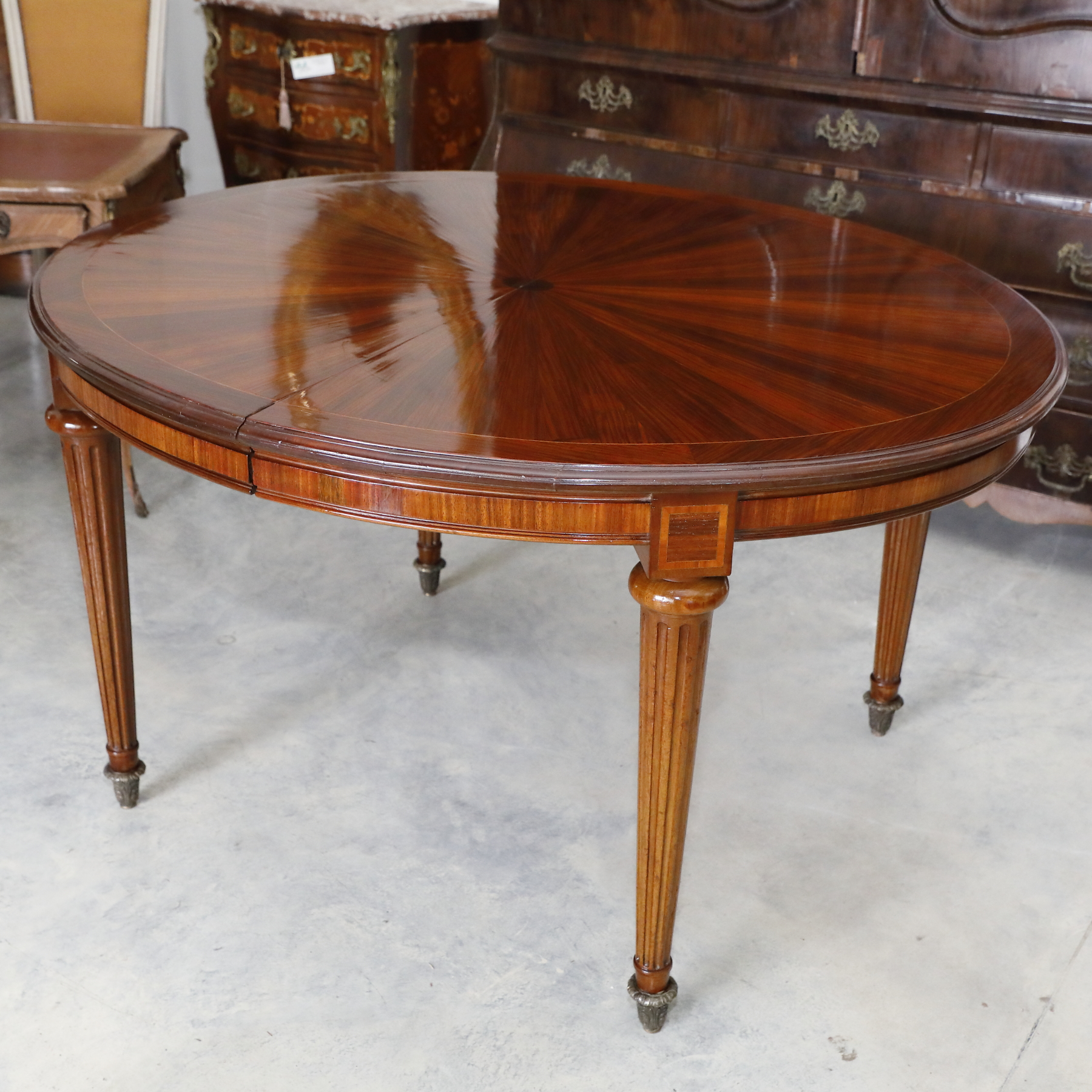 Extending table with flamed top, Napoleon III - Tables and Desks Extending table with flamed top, Napoleon III - Tables and Desks