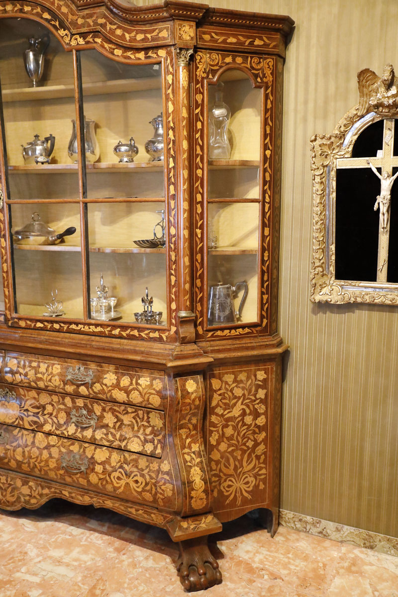 Glass unit with drawers in walnut brier-root, 19th century - Glass units Glass unit with drawers in walnut brier-root, 19th century - Glass units