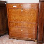 Secretaire in mahogany feather, Charles X period - Secretaires and Flap Chests Secretaire in mahogany feather, Charles X period - Secretaires and Flap Chests