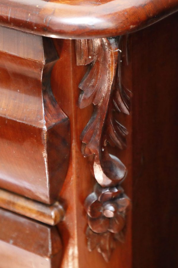 Comoncino con 4 cassetti, Paesi Scandinavi 800 - Comò