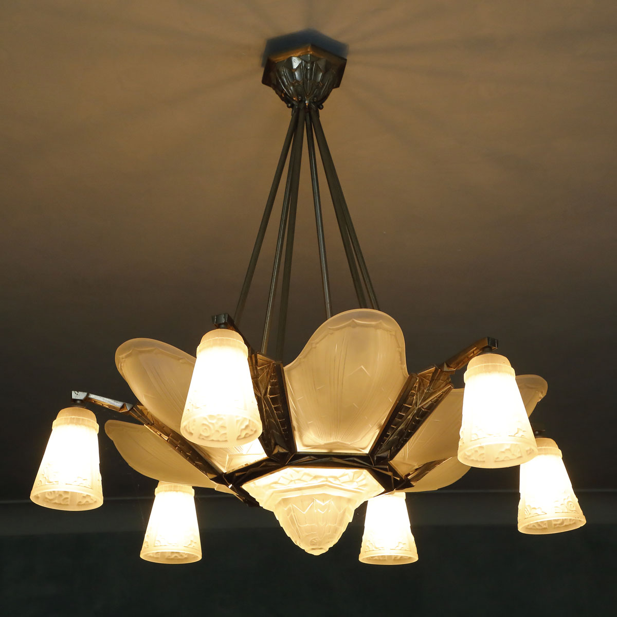 Orologio in bronzo dorato, Francia 800 - Complementi d'arredo Orologio in bronzo dorato, Francia 800 - Complementi d'arredo