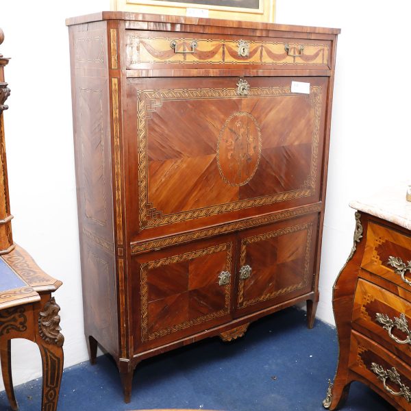 Secretaire in noce con intarsi, Francia Luigi XVI - Secretaire e Ribalte