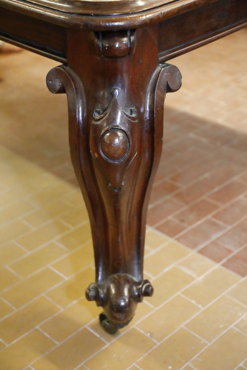 Wind-out table in mahogany, Victorian era - Tables and Desks Wind-out table in mahogany, Victorian era - Tables and Desks