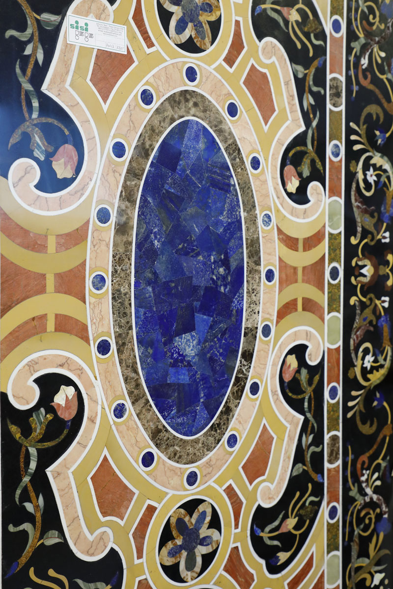 Inlaid marble top and oval in lapis - Furniture accessories, Tables and Desks Inlaid marble top and oval in lapis - Furniture accessories, Tables and Desks