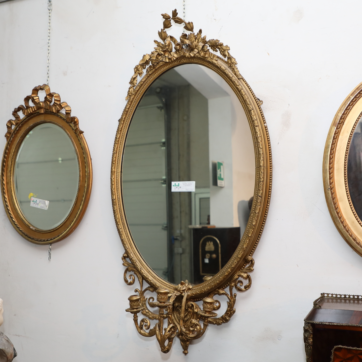 Specchiera dorata con cimasa con uccelli - Specchiere Specchiera dorata con cimasa con uccelli - Specchiere