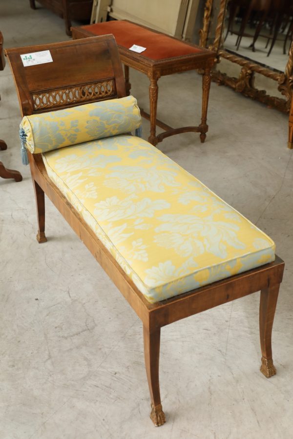 Bench in walnut with backrest - Chairs and Armchairs