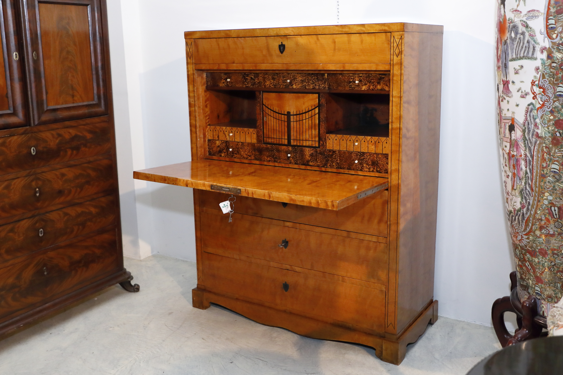 Secretaire in betulla - Secretaire e Ribalte Secretaire in betulla - Secretaire e Ribalte