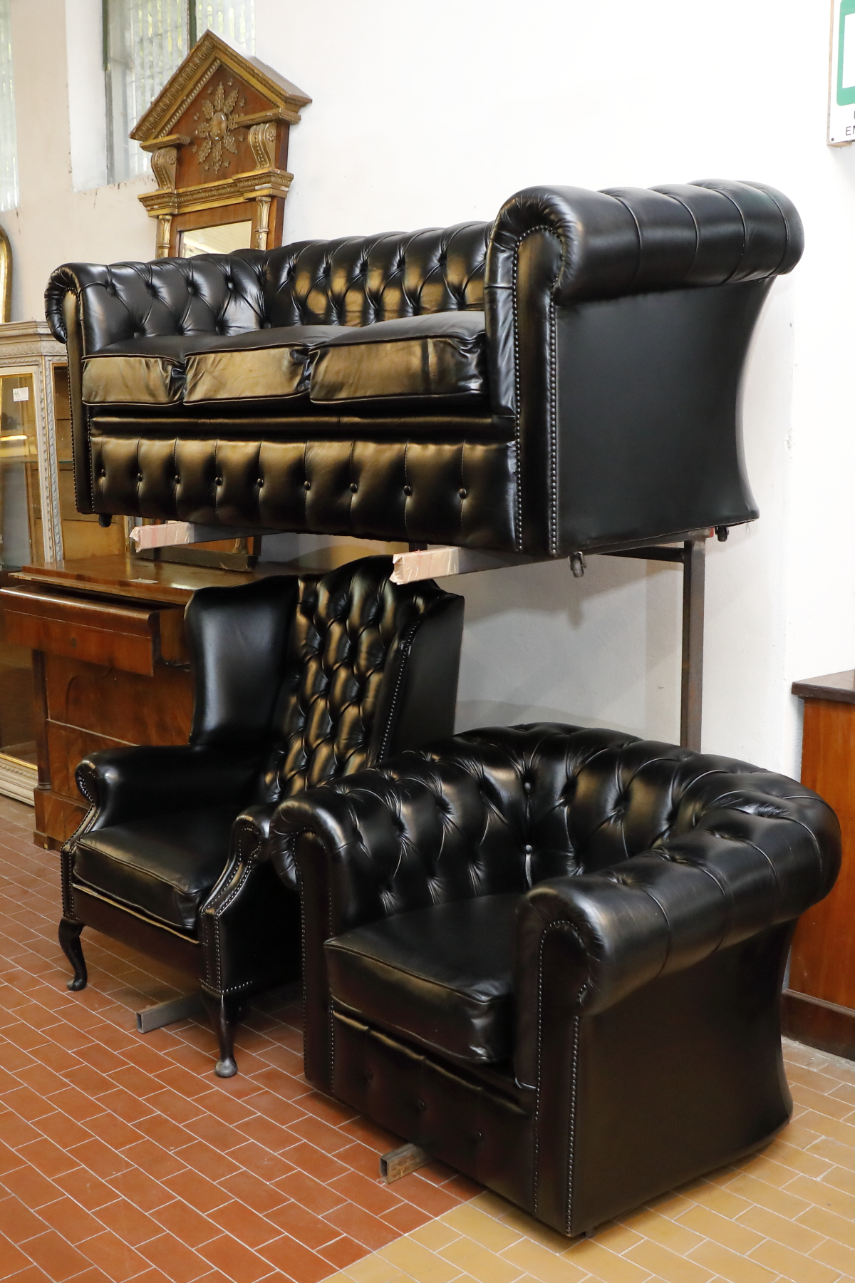 Chesterfield living set in black leather - Chairs and Armchairs, Sofas Chesterfield living set in black leather - Chairs and Armchairs, Sofas
