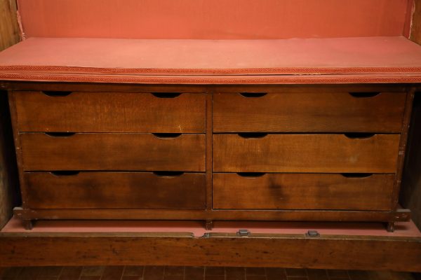 Italian wardrobe with 6 doors in walnut with inlays - Wardrobes