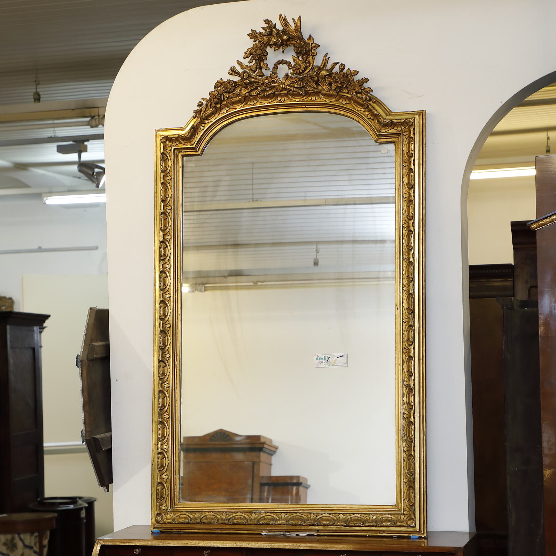 Specchiera rettangolare in legno dorato con cimasa.Origine Francese Epoca fine 800 - Specchiere Specchiera rettangolare in legno dorato con cimasa.Origine Francese Epoca fine 800 - Specchiere