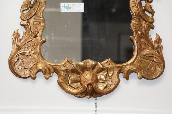 Specchiera in legno dorato intagliata Origine Italiana Epoca 800 - Specchiere