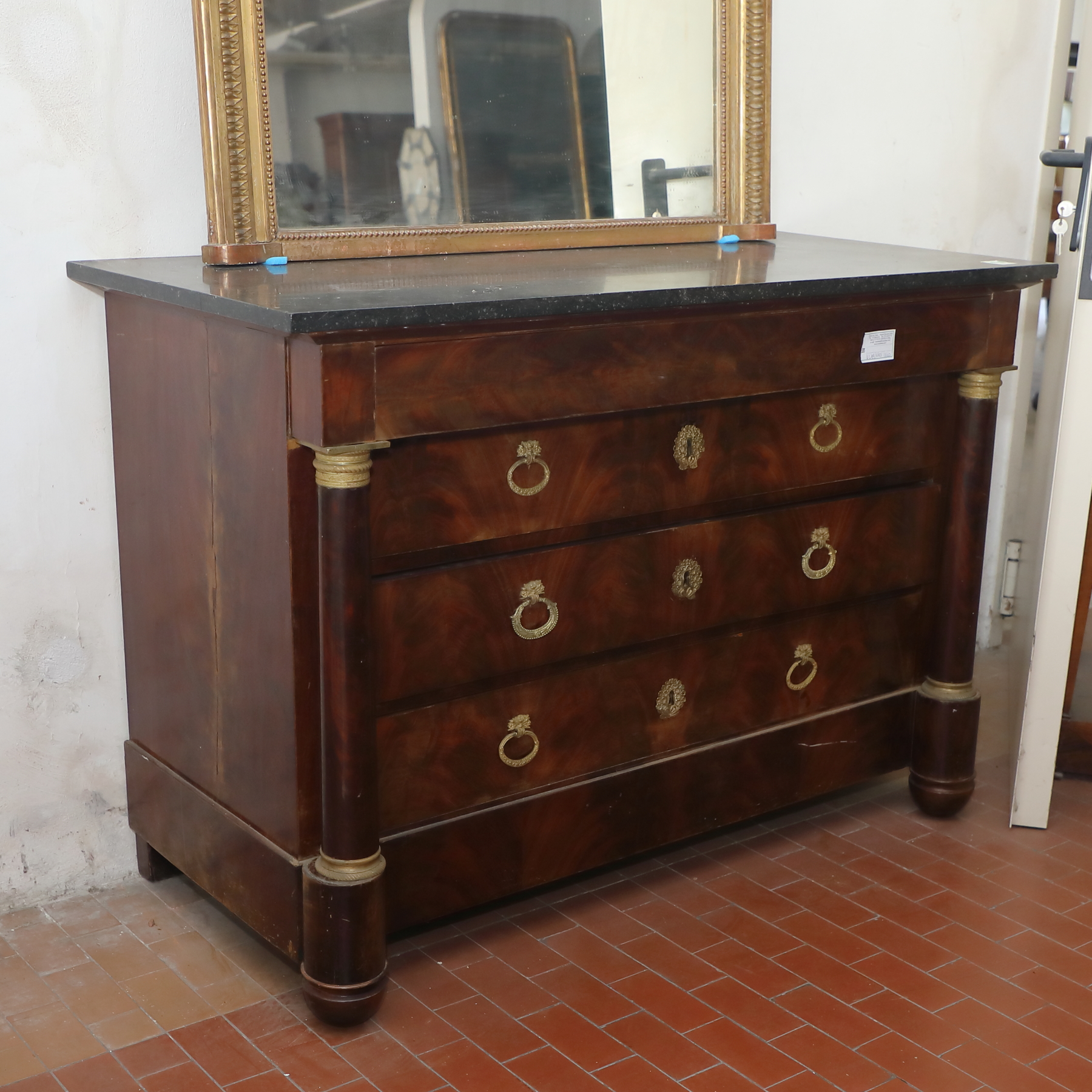 Settimino Napoleone III in bois de roses ,noce  e intarsi in essenze varie - Comò