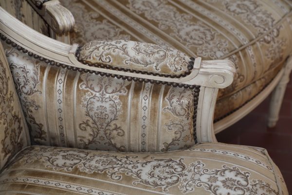 Coppia di bergere laccate di origine Francese Epoca NapoleoneIII - Sedie e Poltrone