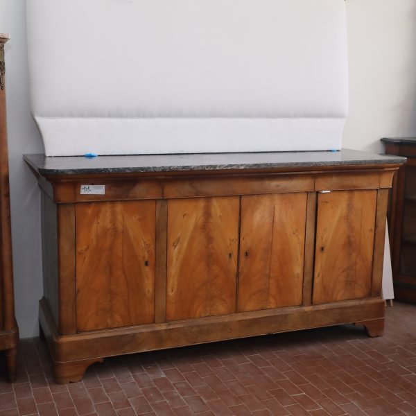 Credenza cappuccina  a 4 ante in noce con piano in marmo - Credenze