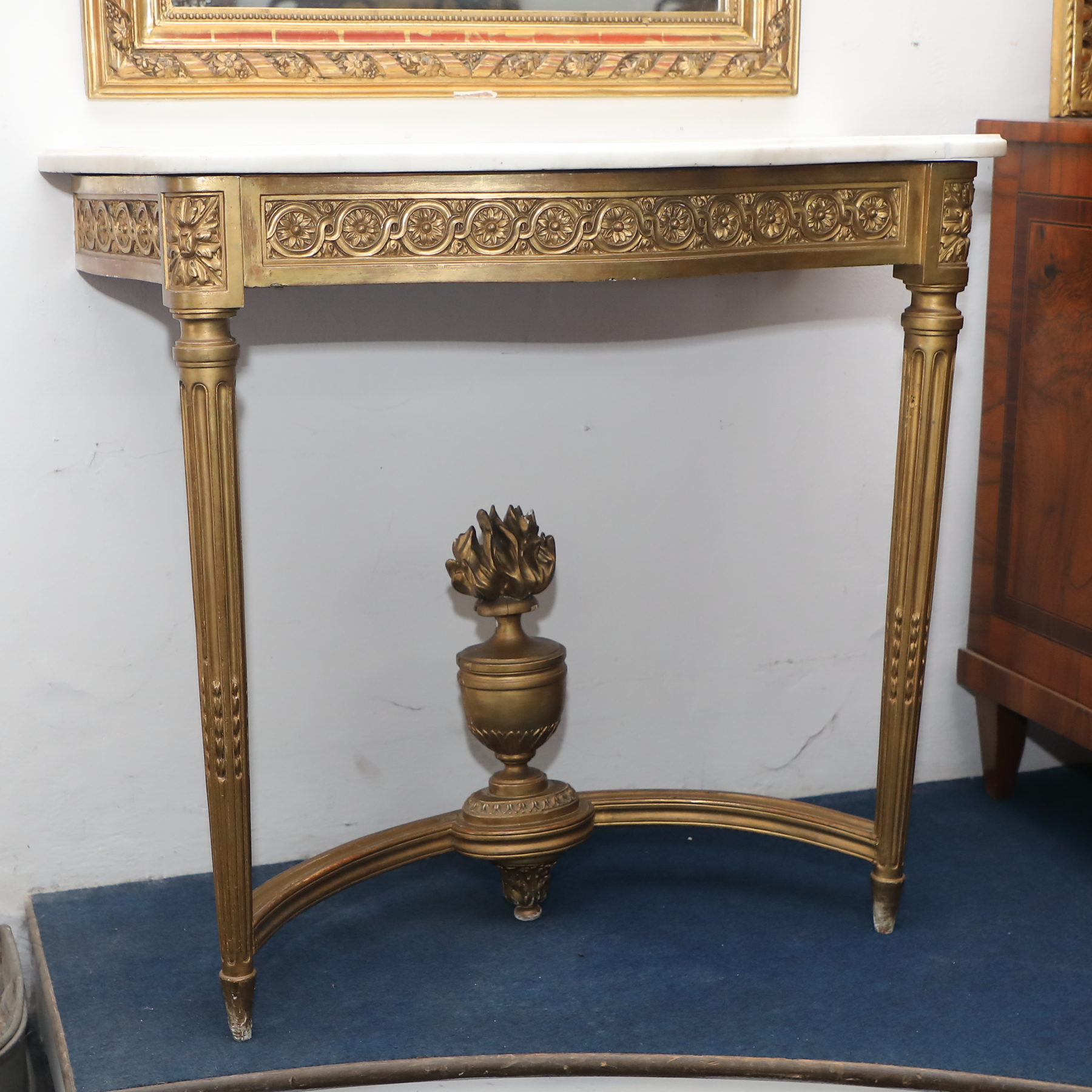 Consolle in legno dorato con piano di marmo bianco epoca 800 - Consolle Consolle in legno dorato con piano di marmo bianco epoca 800 - Consolle