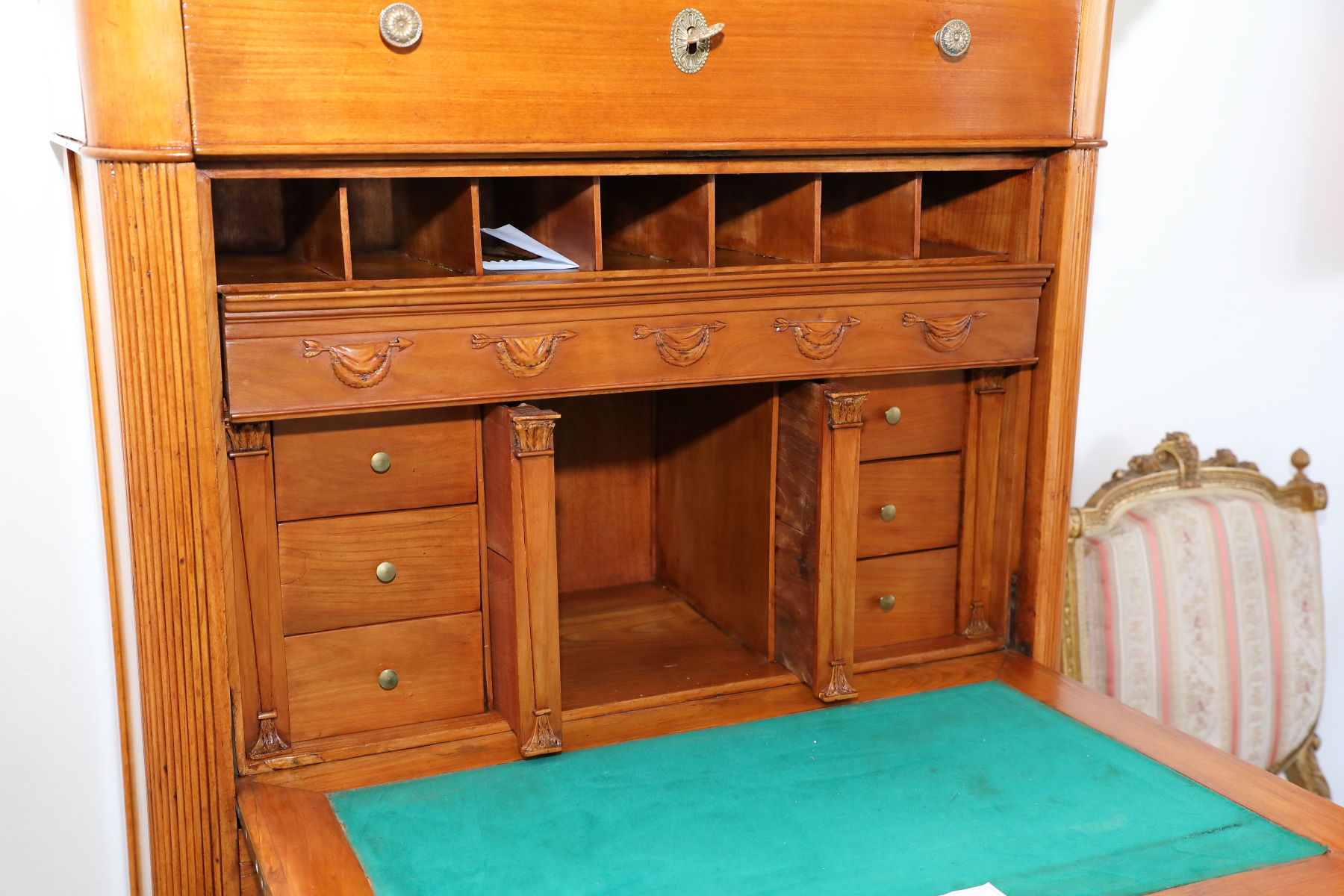 Secretaire di origine italiana in ciliegio primi 800 - Secretaire e Ribalte Secretaire di origine italiana in ciliegio primi 800 - Secretaire e Ribalte