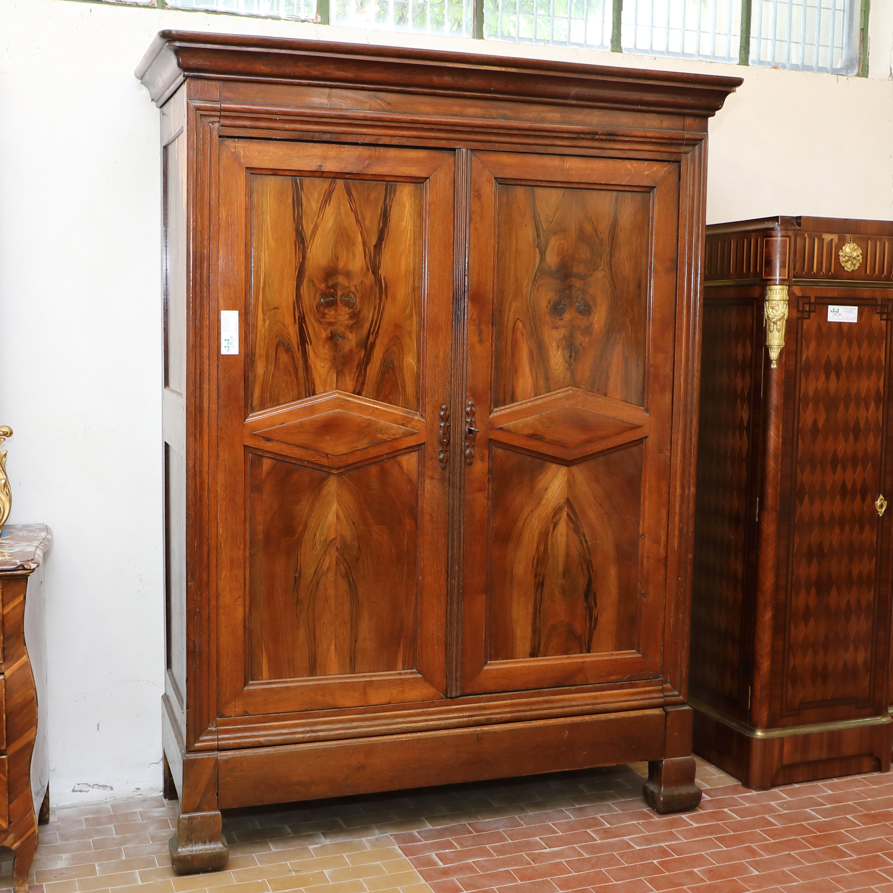 Caminiera in legno laccato e dorato con dipinto epoca fine 800 - Specchiere, Uncategorized Caminiera in legno laccato e dorato con dipinto epoca fine 800 - Specchiere, Uncategorized