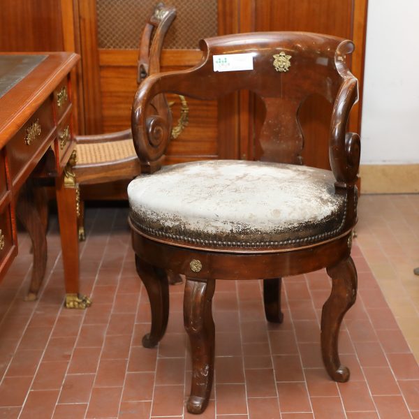 Poltrona da scrivania  girevole impero con seduta in pelle - Sedie e Poltrone