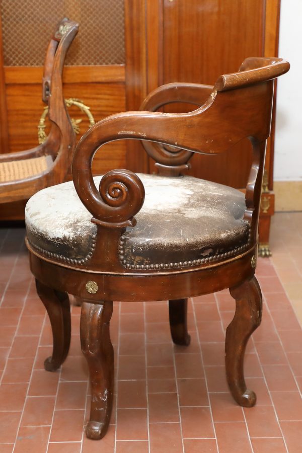 Poltrona da scrivania  girevole impero con seduta in pelle - Sedie e Poltrone