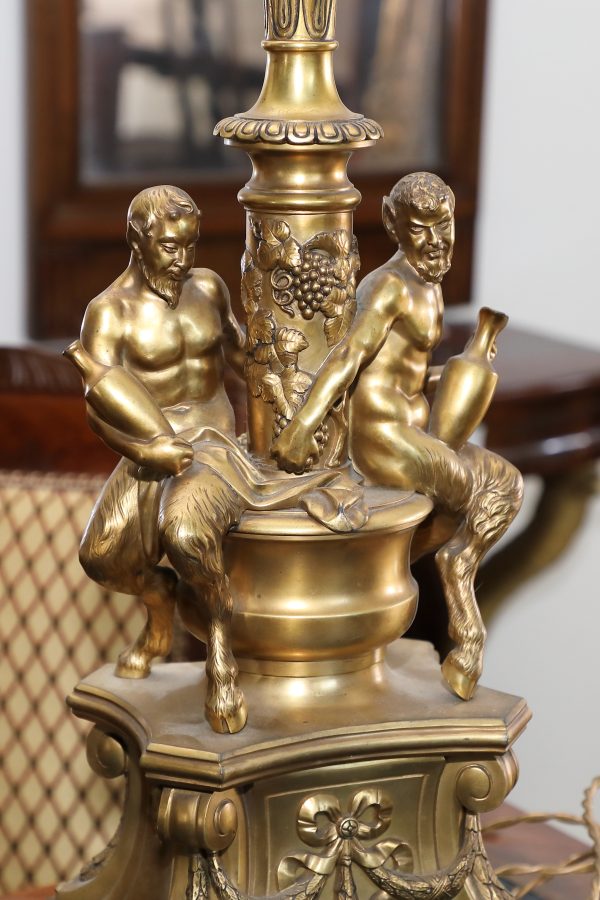 Lampada in bronzo dorato con fauni epoca fine 800 - Complementi d'arredo
