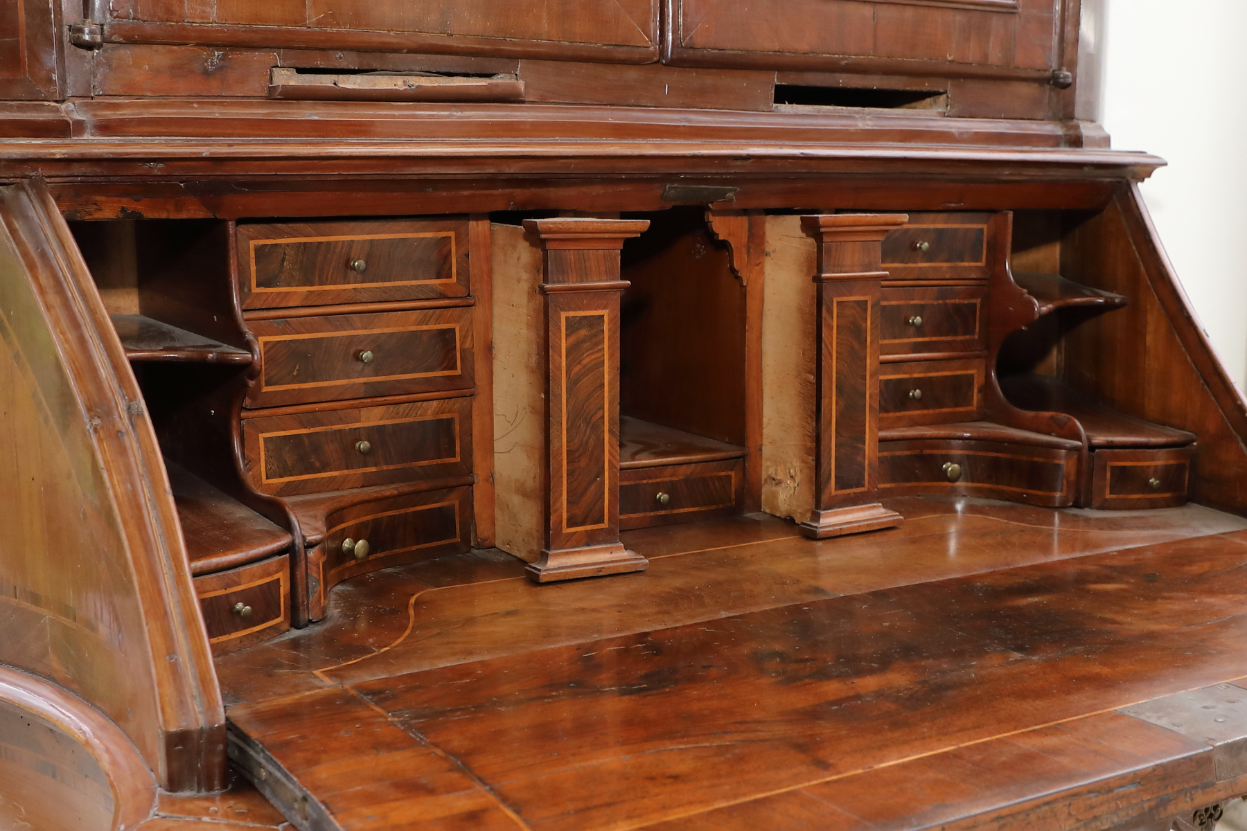 Trumeau italiano Luigi XV - Secretaire e Ribalte Trumeau italiano Luigi XV - Secretaire e Ribalte