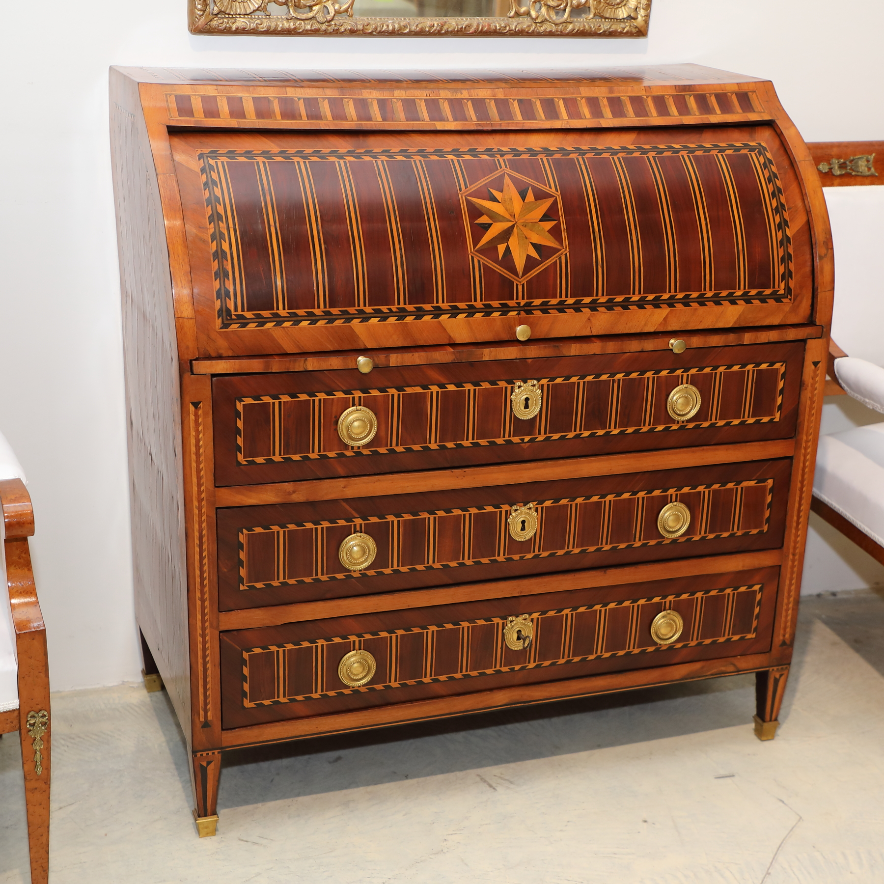 Roller flap chest with threads and inlays - Secretaires and Flap Chests Roller flap chest with threads and inlays - Secretaires and Flap Chests