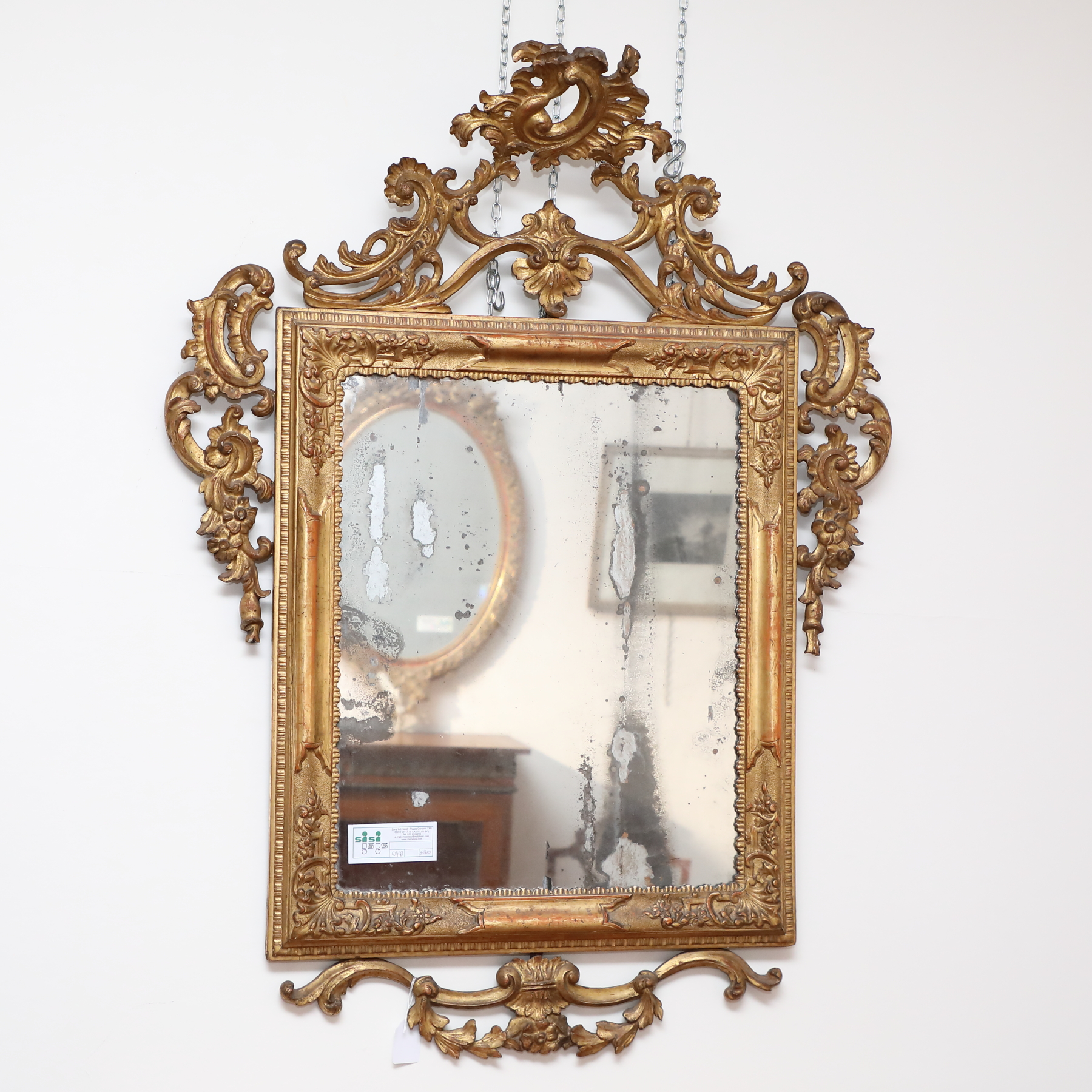 Specchiera in legno intagliato e dorato origine italiana epoca 700 - Specchiere