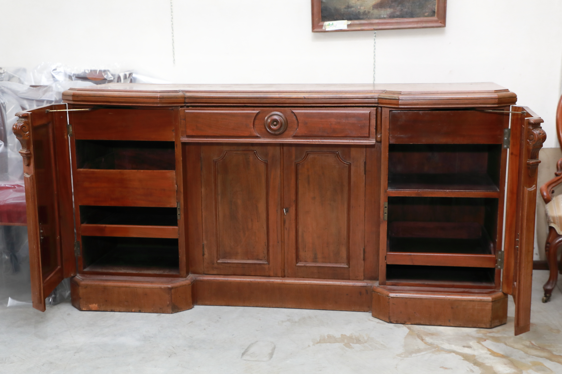 Credenza quattro ante in mogano origine inglese epoca vittoriana - Credenze Credenza quattro ante in mogano origine inglese epoca vittoriana - Credenze