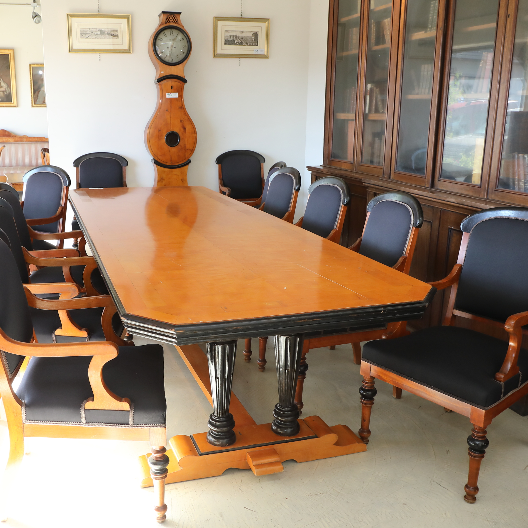 Tavolo da riunione in betulla e legno ebanizzato epoca fine 800 origine Paesi Scandinavi - Tavoli e Scrittoi Tavolo da riunione in betulla e legno ebanizzato epoca fine 800 origine Paesi Scandinavi - Tavoli e Scrittoi
