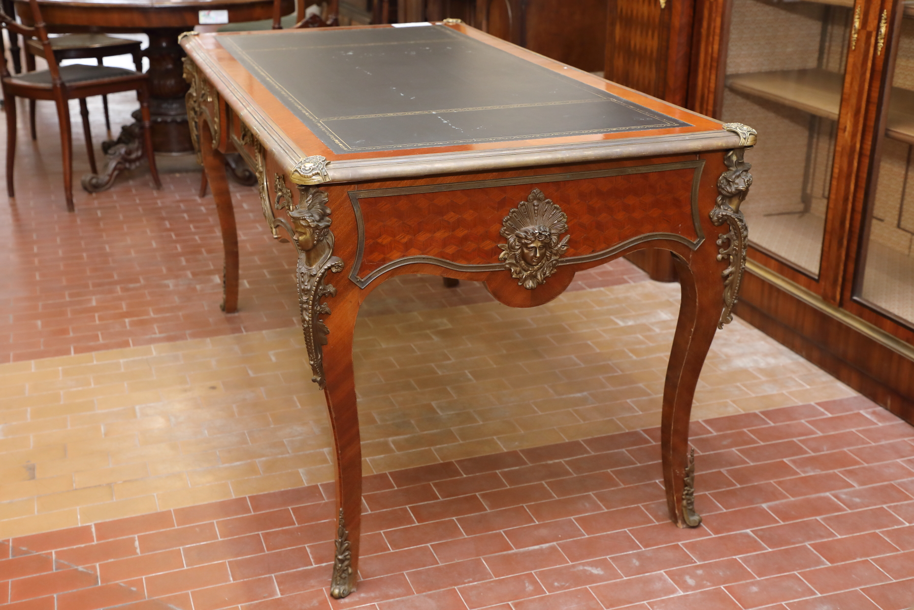 Scrivania Napoleone III con piano in pelle - Tavoli e Scrittoi Scrivania Napoleone III con piano in pelle - Tavoli e Scrittoi